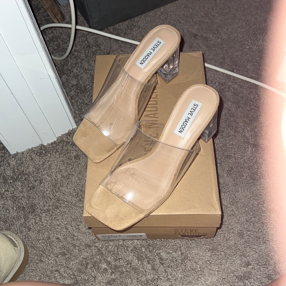 Steve Madden Geselle sandals